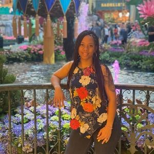 Meet your Posher, Dewey